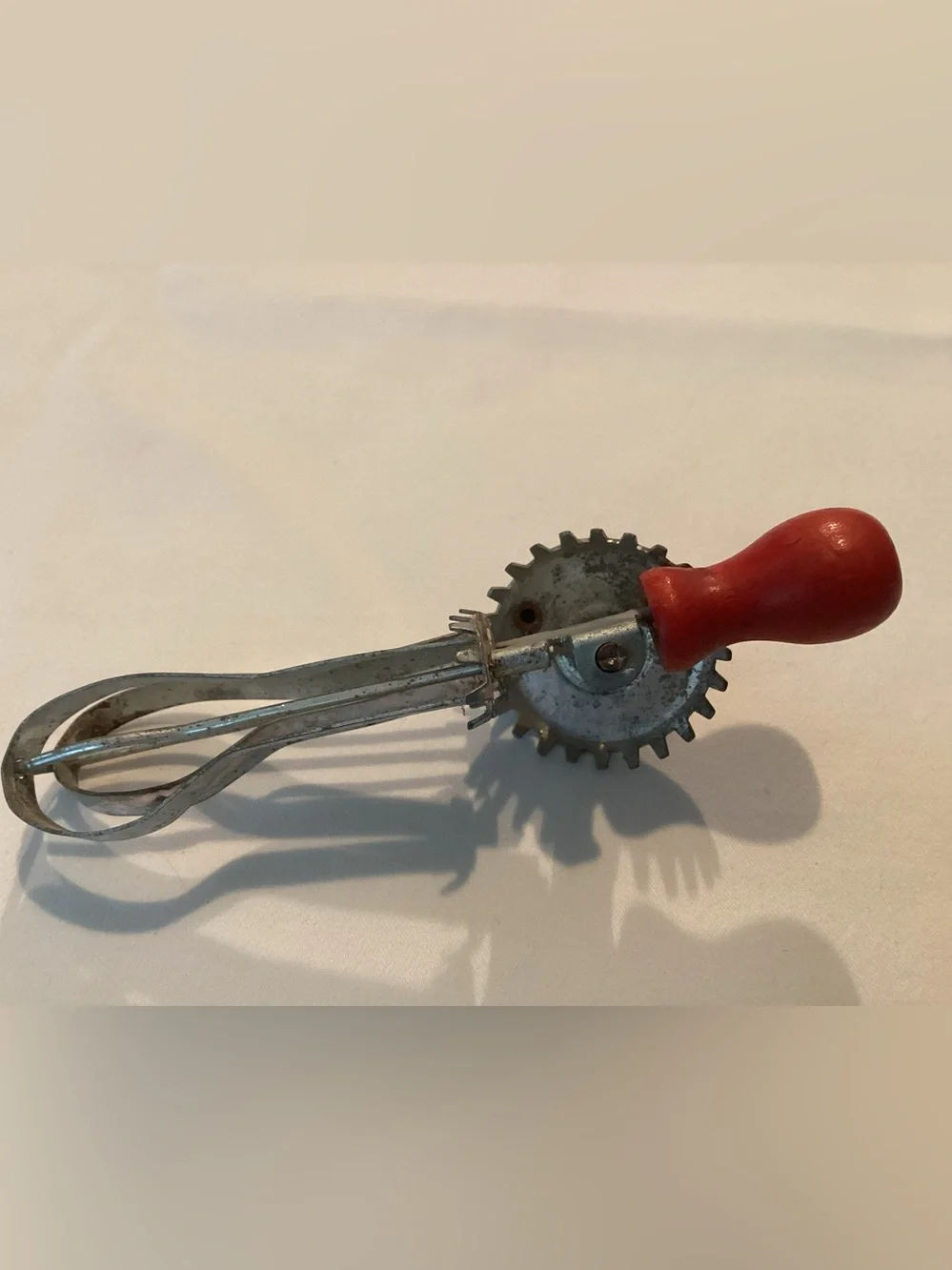 Vtg. Betty Taplin or Baby Bingo children’s toy egg beater with wood red handle